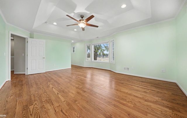 28900 S River Road, Harrison Twp, MI 48045