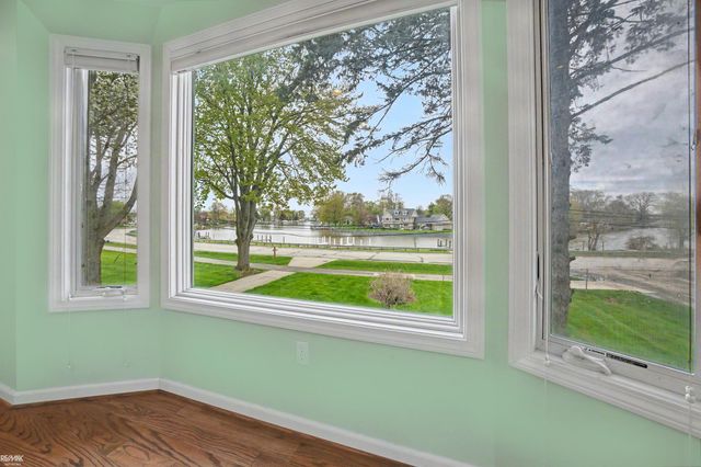28900 S River Road, Harrison Twp, MI 48045