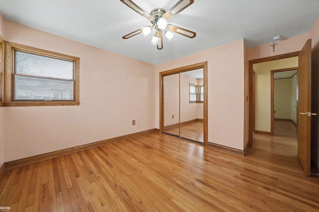 28900 S River Road, Harrison Twp, MI 48045