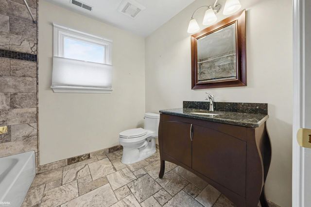 28900 S River Road, Harrison Twp, MI 48045