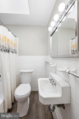 307 4TH AVE, Phoenixville, PA 19460