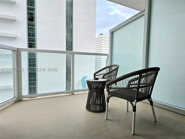 4401 Collins Ave 1401, Miami Beach, FL 33140