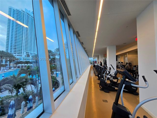 4401 Collins Ave 1401, Miami Beach, FL 33140