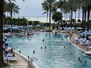 4401 Collins Ave 1401, Miami Beach, FL 33140