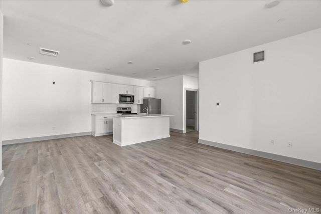 75 Forester Avenue 232, Warwick, NY 10990