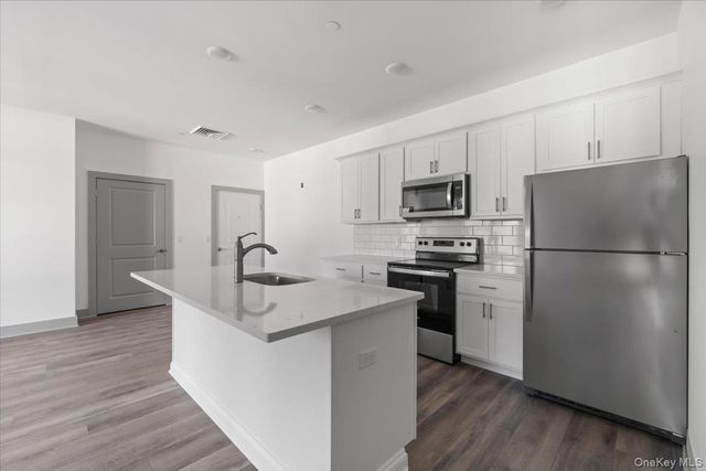 75 Forester Avenue 232, Warwick, NY 10990