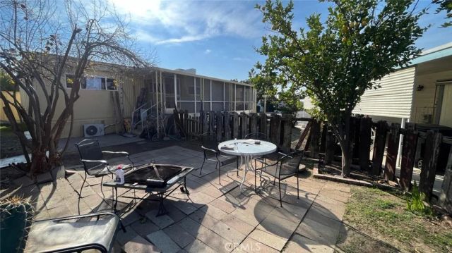 36 ROUND TABLE DR 36, Riverside, CA 92507