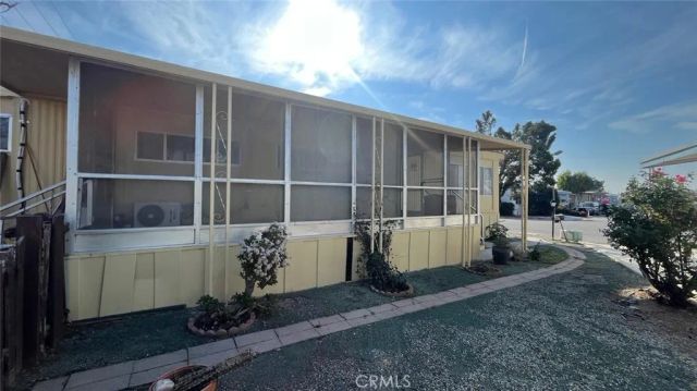 36 ROUND TABLE DR 36, Riverside, CA 92507