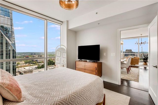 3325 Piedmont NE Road 2205, Atlanta, GA 30305