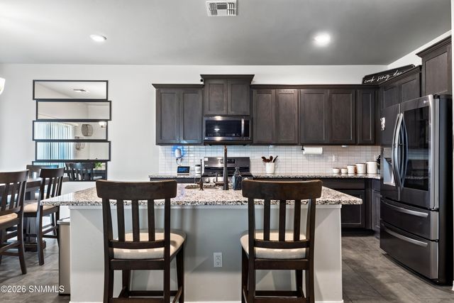 2935 Aragon Avenue, Las Cruces, NM 88007