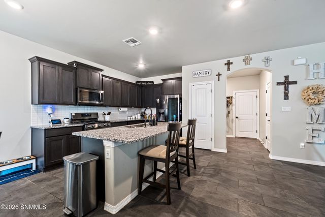 2935 Aragon Avenue, Las Cruces, NM 88007