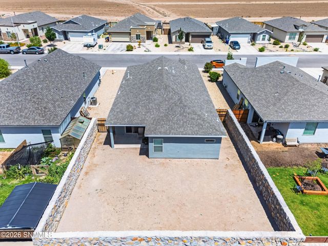 2935 Aragon Avenue, Las Cruces, NM 88007