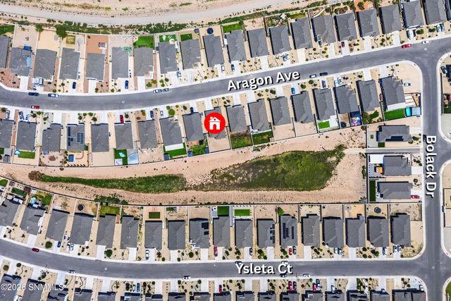 2935 Aragon Avenue, Las Cruces, NM 88007