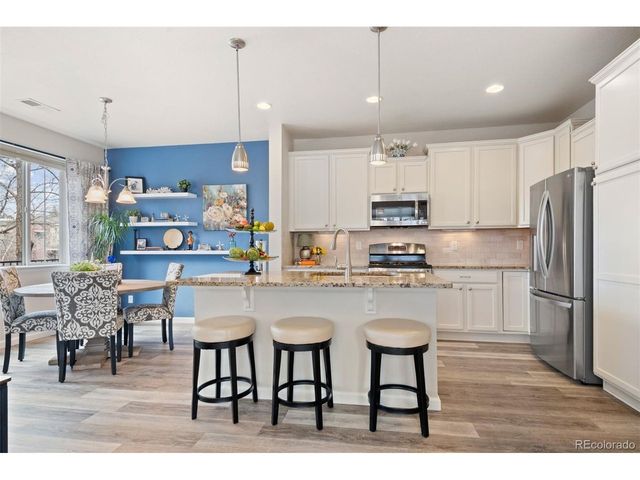 9025 E Phillips Dr, Centennial, CO 80112