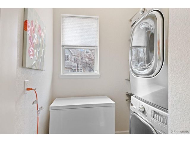 9025 E Phillips Dr, Centennial, CO 80112