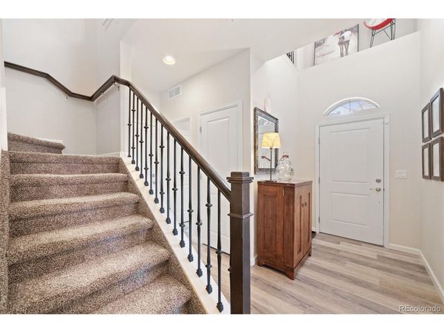 9025 E Phillips Dr, Centennial, CO 80112