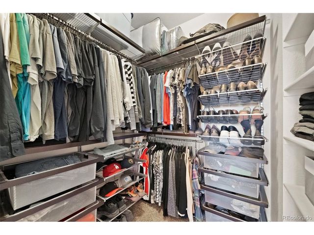 9025 E Phillips Dr, Centennial, CO 80112