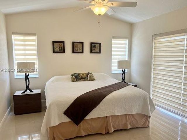1314 Canary Island Drive, Weston, FL 33327