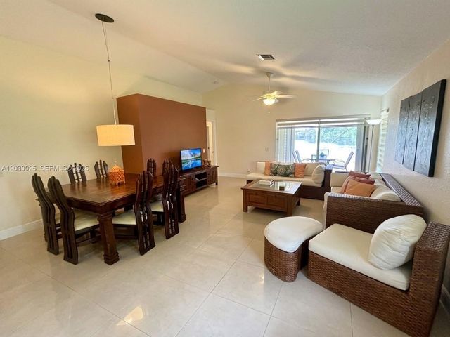 1314 Canary Island Drive, Weston, FL 33327