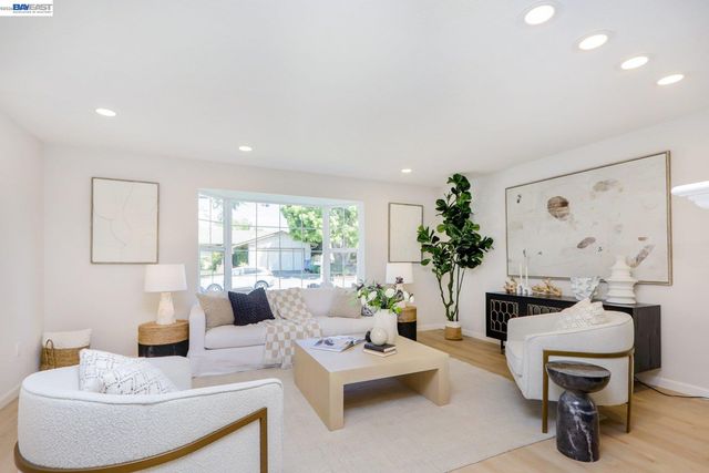 42077 Miranda St, Fremont, CA 94539