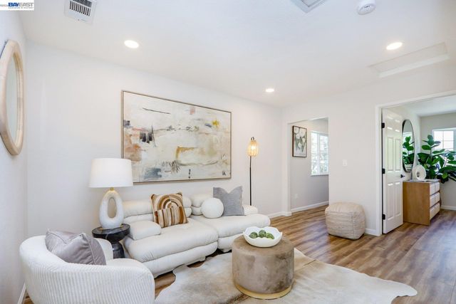 42077 Miranda St, Fremont, CA 94539