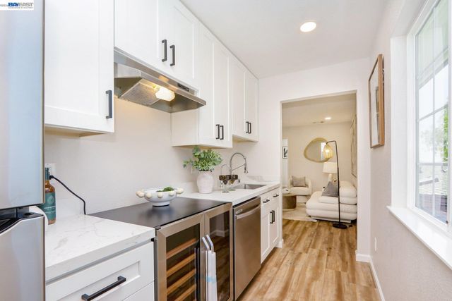 42077 Miranda St, Fremont, CA 94539
