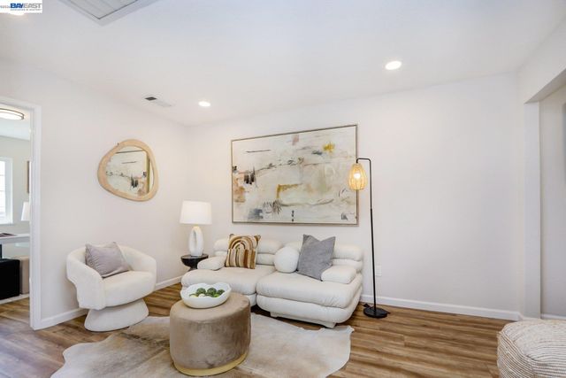 42077 Miranda St, Fremont, CA 94539