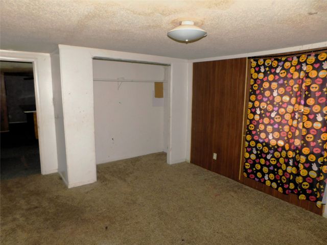 1819 Grady Road, Hawk Cove, TX 75474