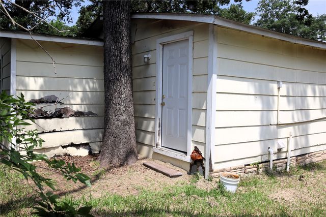 1819 Grady Road, Hawk Cove, TX 75474