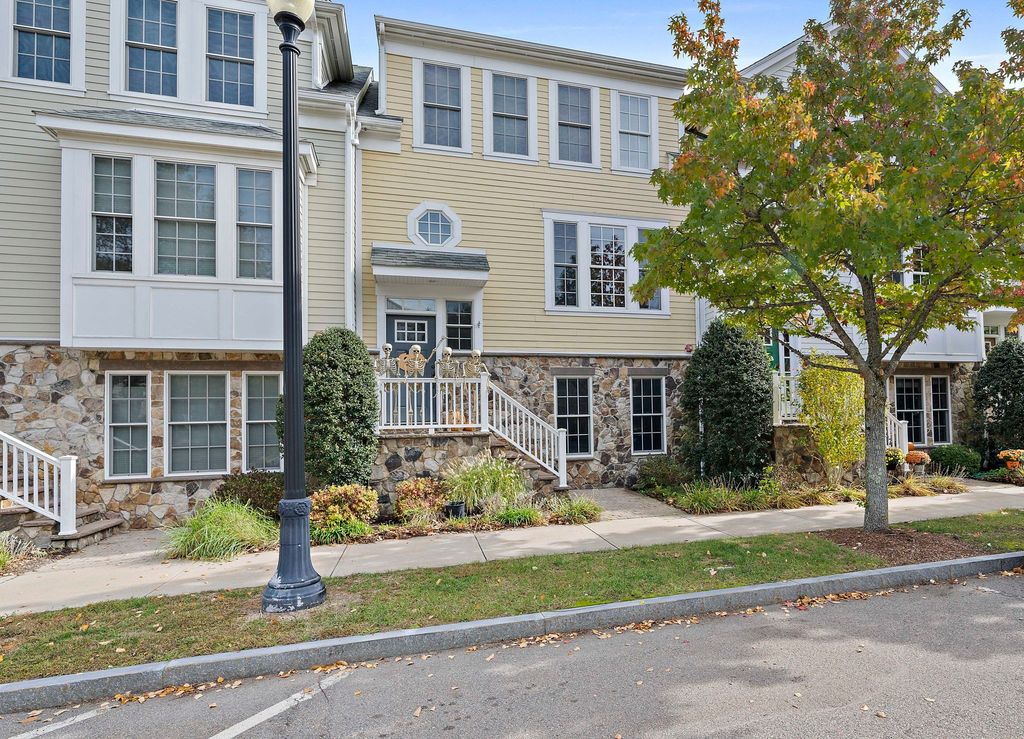 70 Parkview St., Weymouth, MA 02190