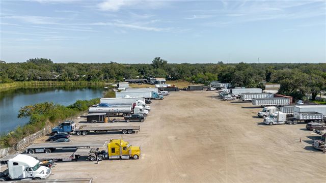 5482 S 24TH AVENUE, Tampa, FL 33619