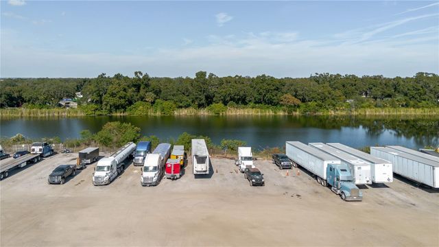 5482 S 24TH AVENUE, Tampa, FL 33619