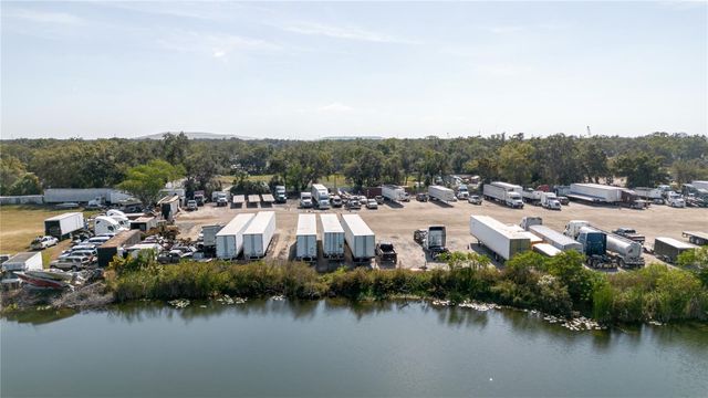 5482 S 24TH AVENUE, Tampa, FL 33619