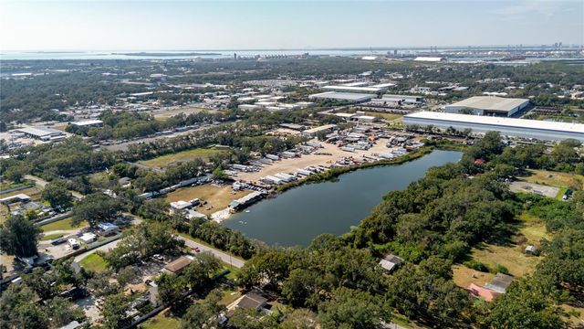 5482 S 24TH AVENUE, Tampa, FL 33619