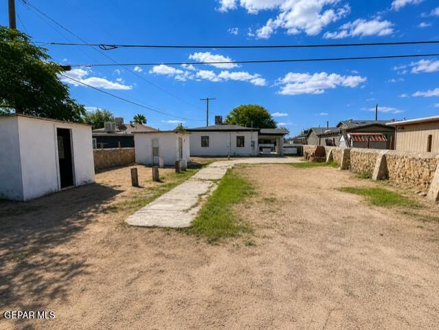 139 RED ROBIN Drive, El Paso, TX 79915