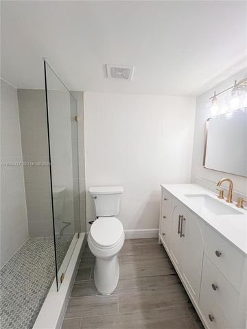 769 Jeffery Street 2205, Boca Raton, FL 33487