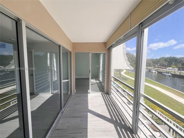 769 Jeffery Street 2205, Boca Raton, FL 33487