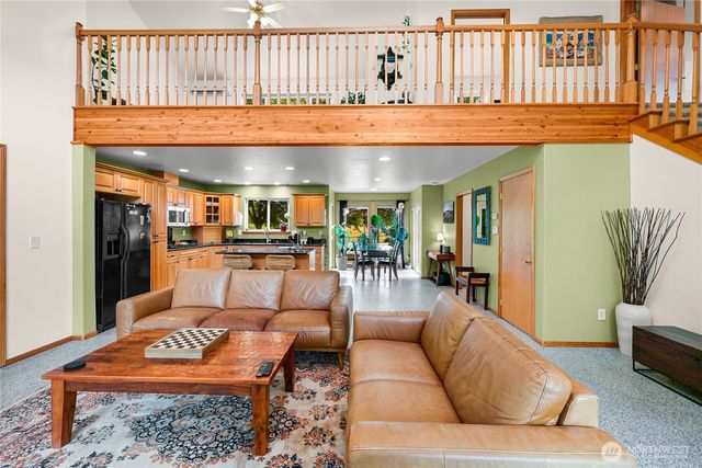727 Lange Road, Bellingham, WA 98226
