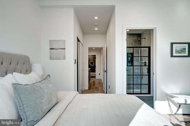 2329 E DAUPHIN ST, Philadelphia, PA 19125