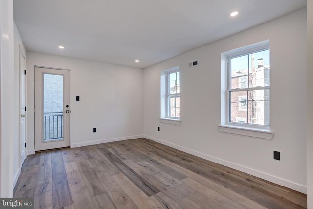 2329 E DAUPHIN ST, Philadelphia, PA 19125