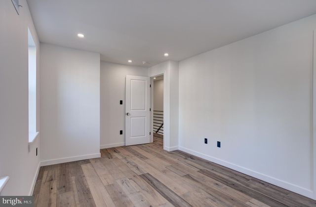 2329 E DAUPHIN ST, Philadelphia, PA 19125