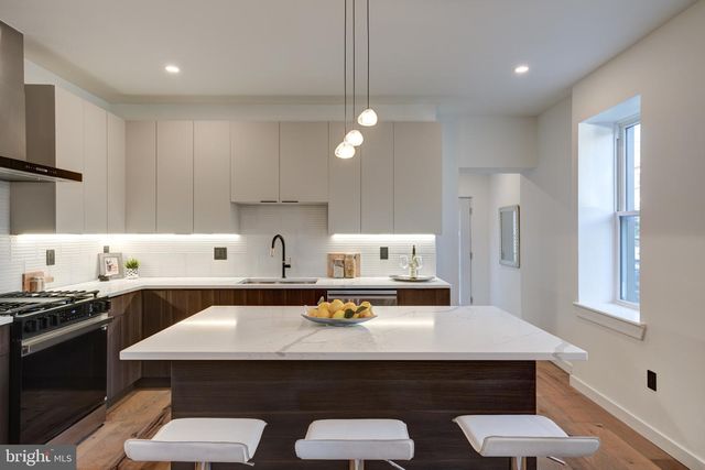2329 E DAUPHIN ST, Philadelphia, PA 19125