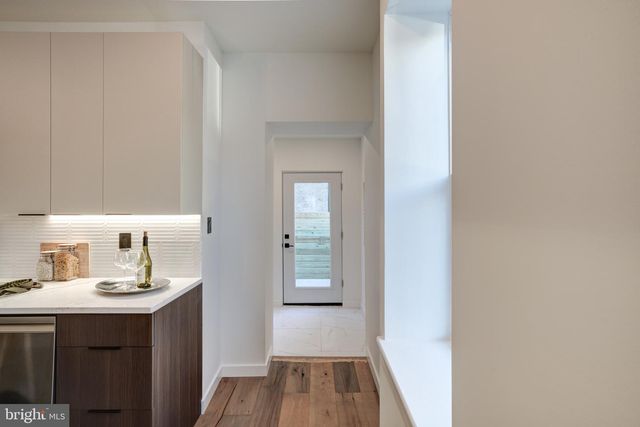 2329 E DAUPHIN ST, Philadelphia, PA 19125