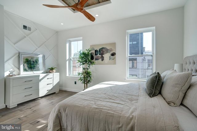 2329 E DAUPHIN ST, Philadelphia, PA 19125