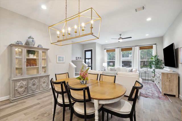 1104 Gross Street, Houston, TX 77019