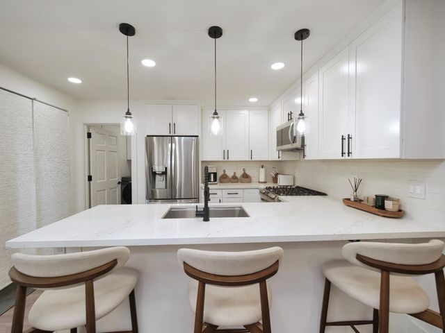 7513 Creekridge Ln, Citrus Heights, CA 95610