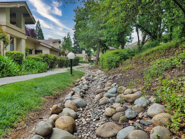 7513 Creekridge Ln, Citrus Heights, CA 95610