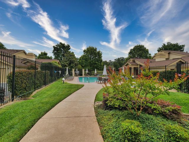 7513 Creekridge Ln, Citrus Heights, CA 95610