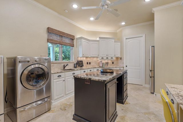 7120 Nottaway Drive, Tyler, TX 75703