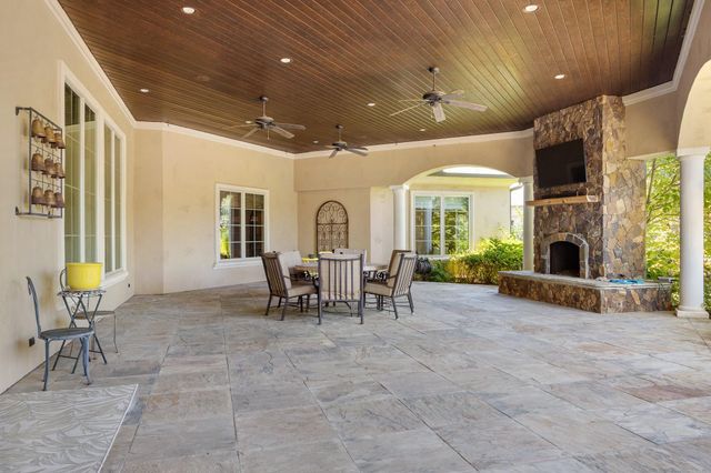 7120 Nottaway Drive, Tyler, TX 75703